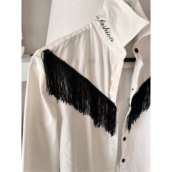 Norma Kamali Fringe Button Down Blouse - Timeless Style Is Everything But Fashio - Picture 3 of 13